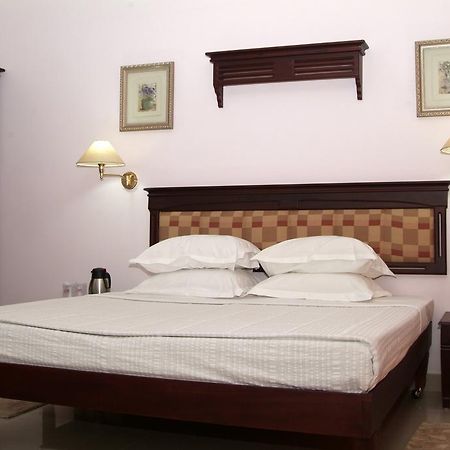 Hotel Orchid Residency Kottayam Zewnętrze zdjęcie