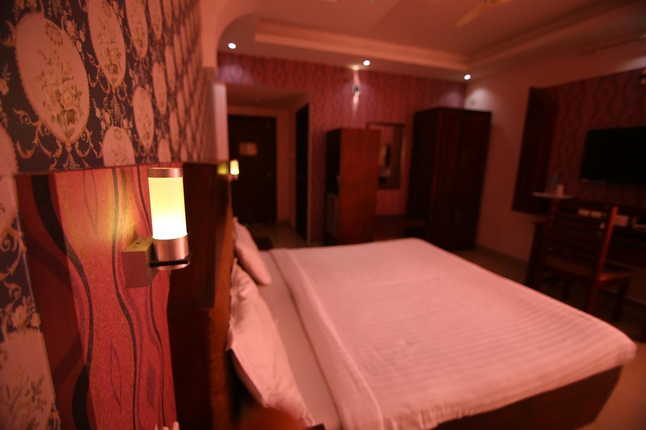 Hotel Orchid Residency Kottayam Zewnętrze zdjęcie